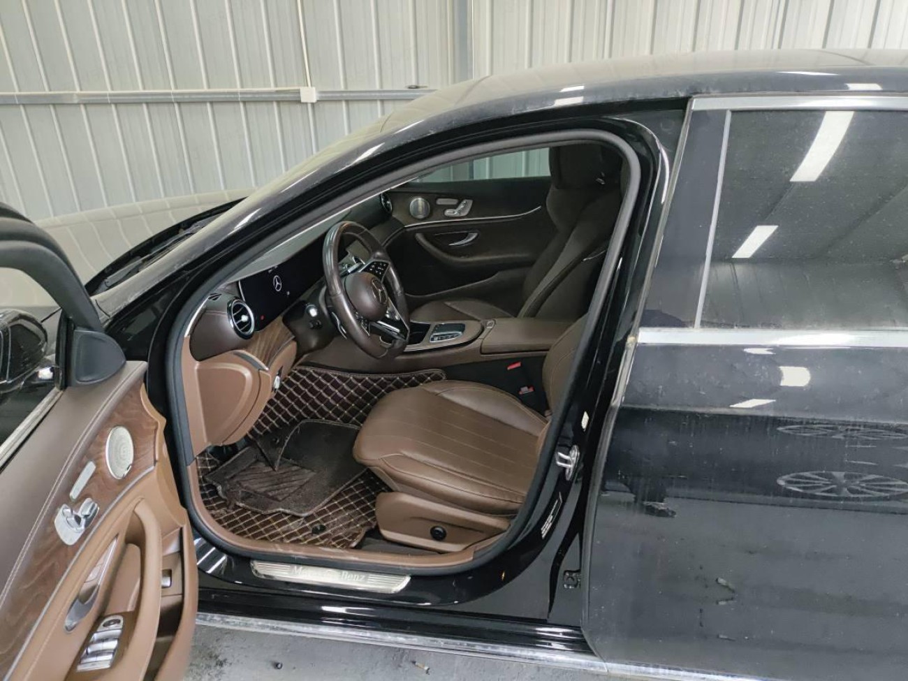 Mercedes-Benz E 300 L 2023