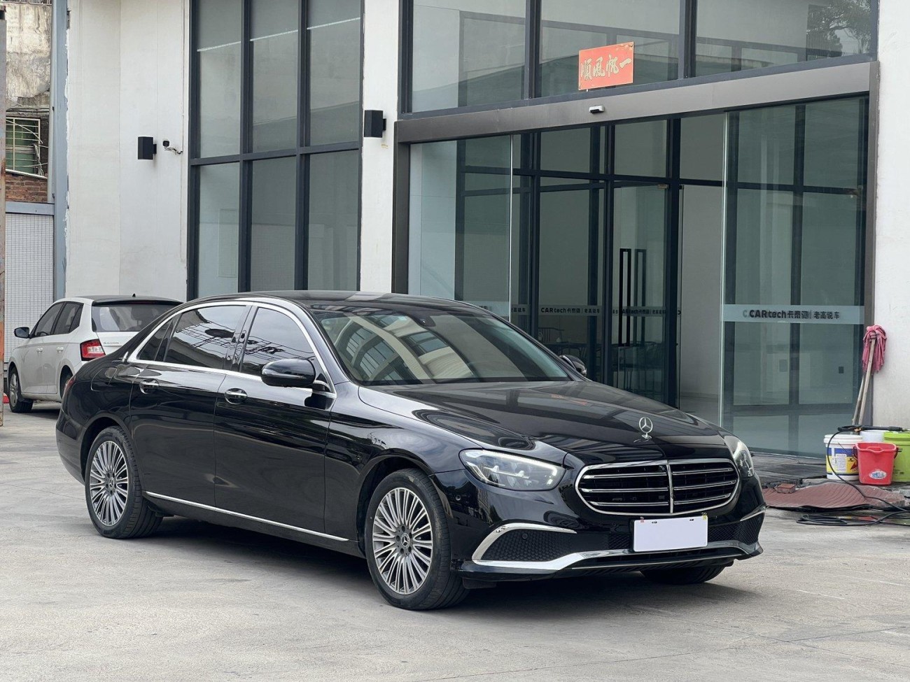 Mercedes-Benz E 300 L 2023