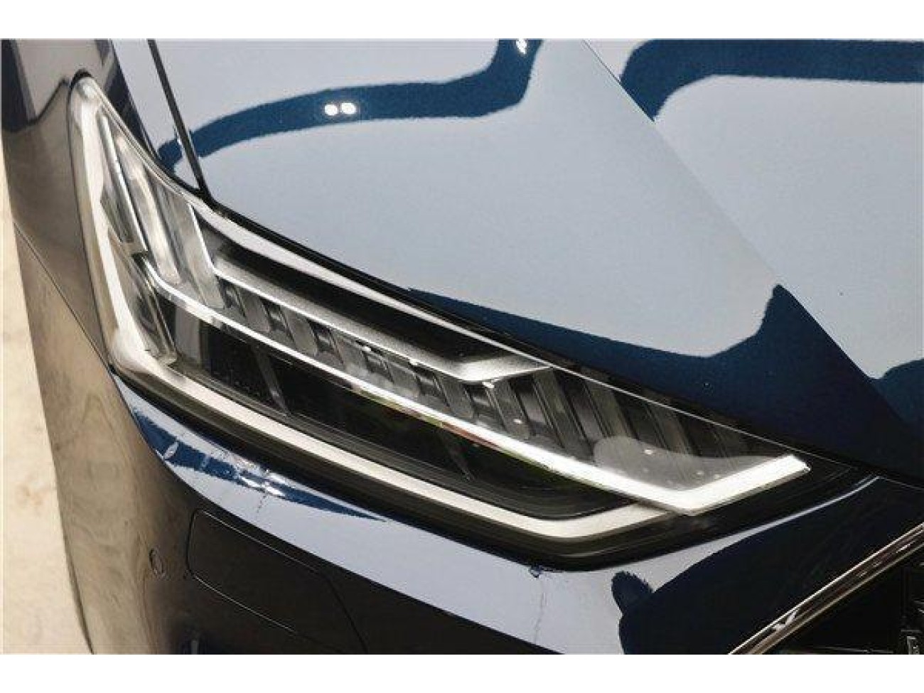 Audi A7L 45 TFSI 2023