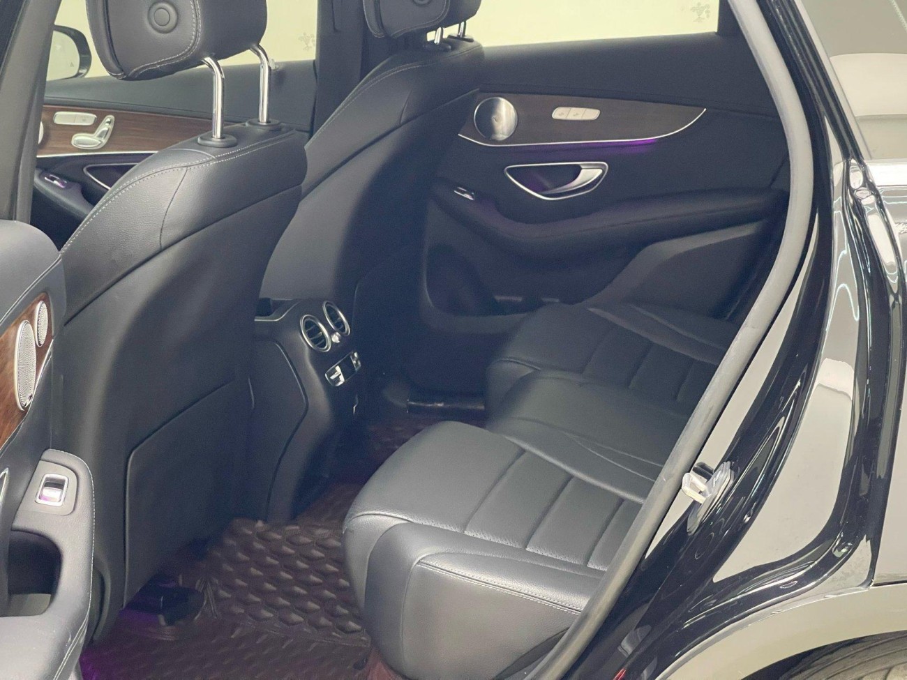 Mercedes-Benz GLC 300 L 2020