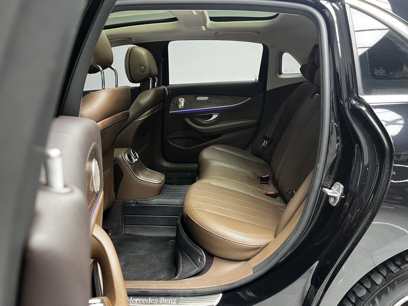 Mercedes-Benz E 260 L 2023