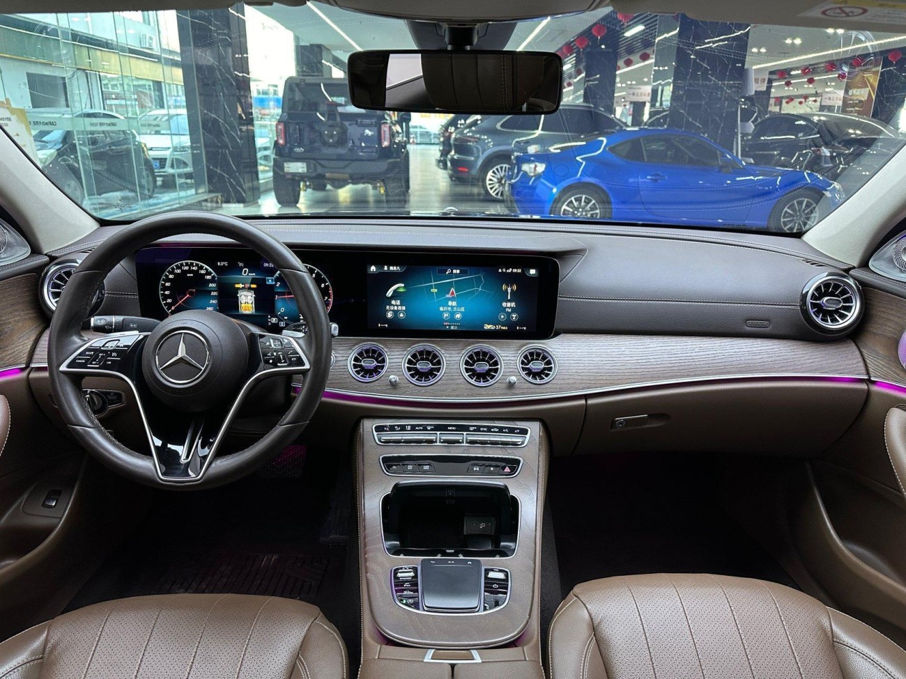 Mercedes-Benz E 300 L 2021