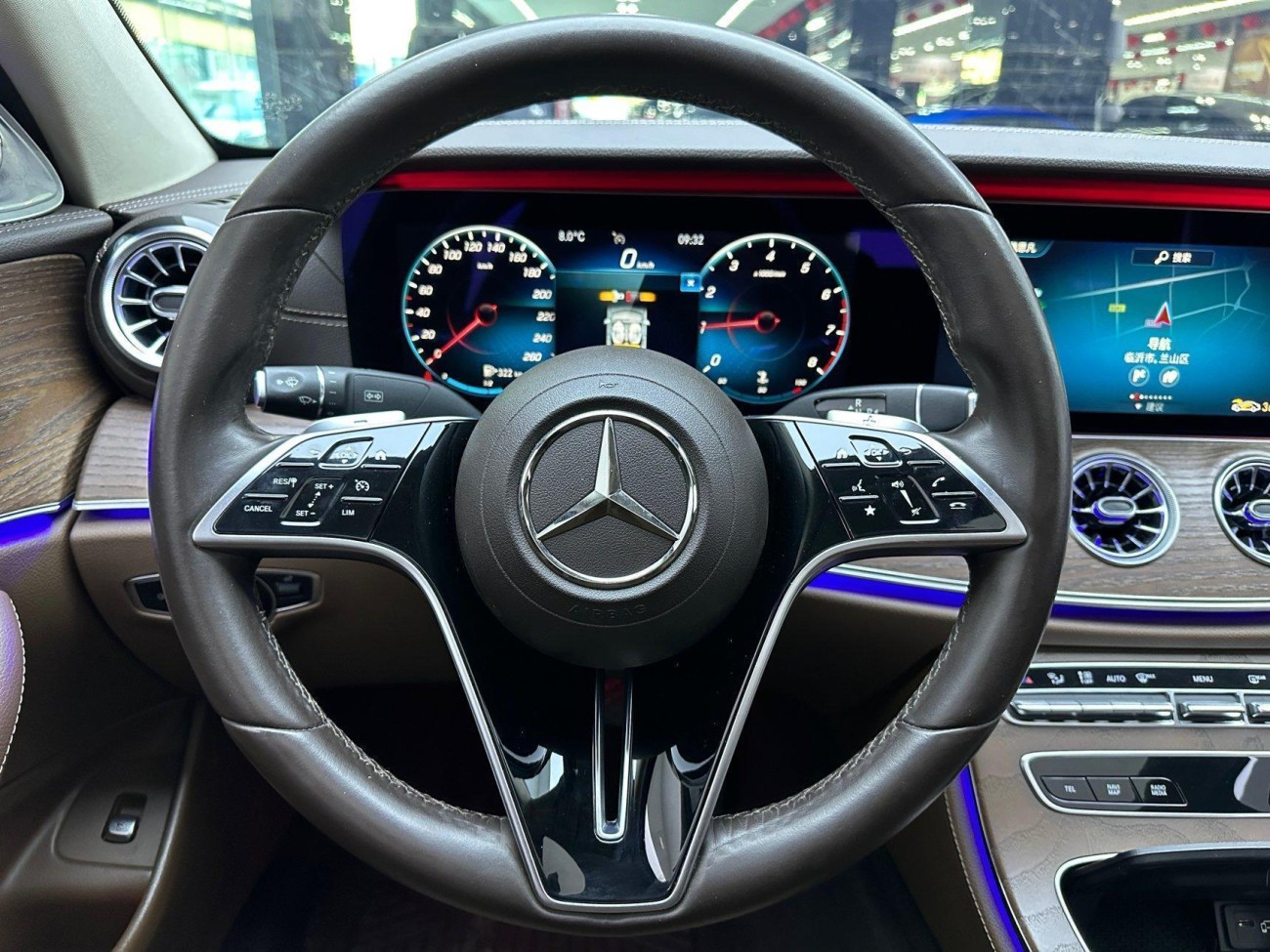 Mercedes-Benz E 300 L 2021