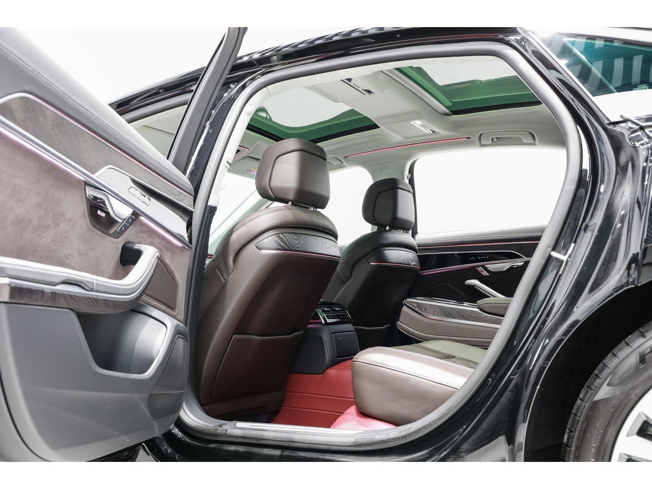 Audi A8L 50 TFSI 2024