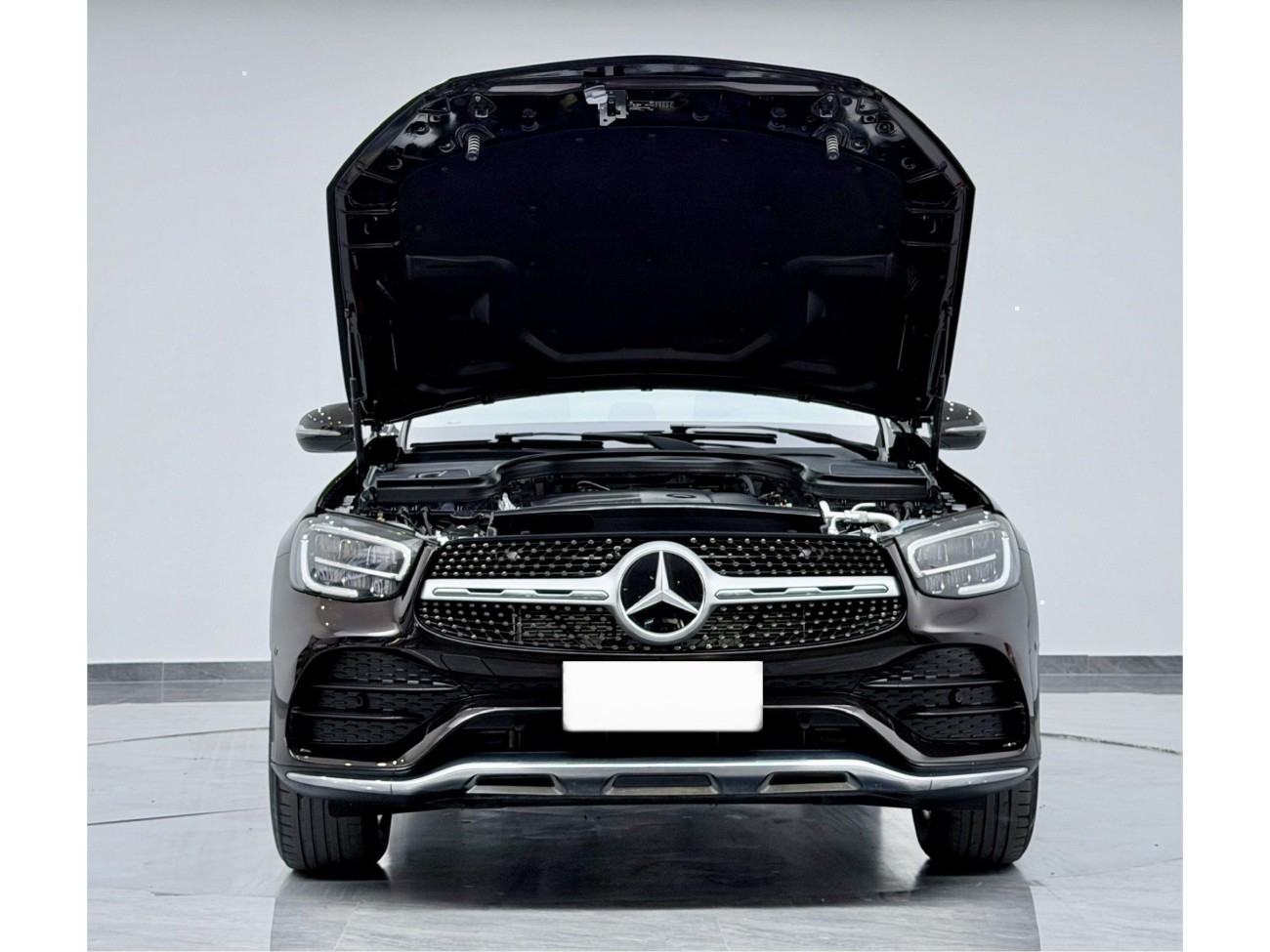 Mercedes-Benz GLC 260 L 2020