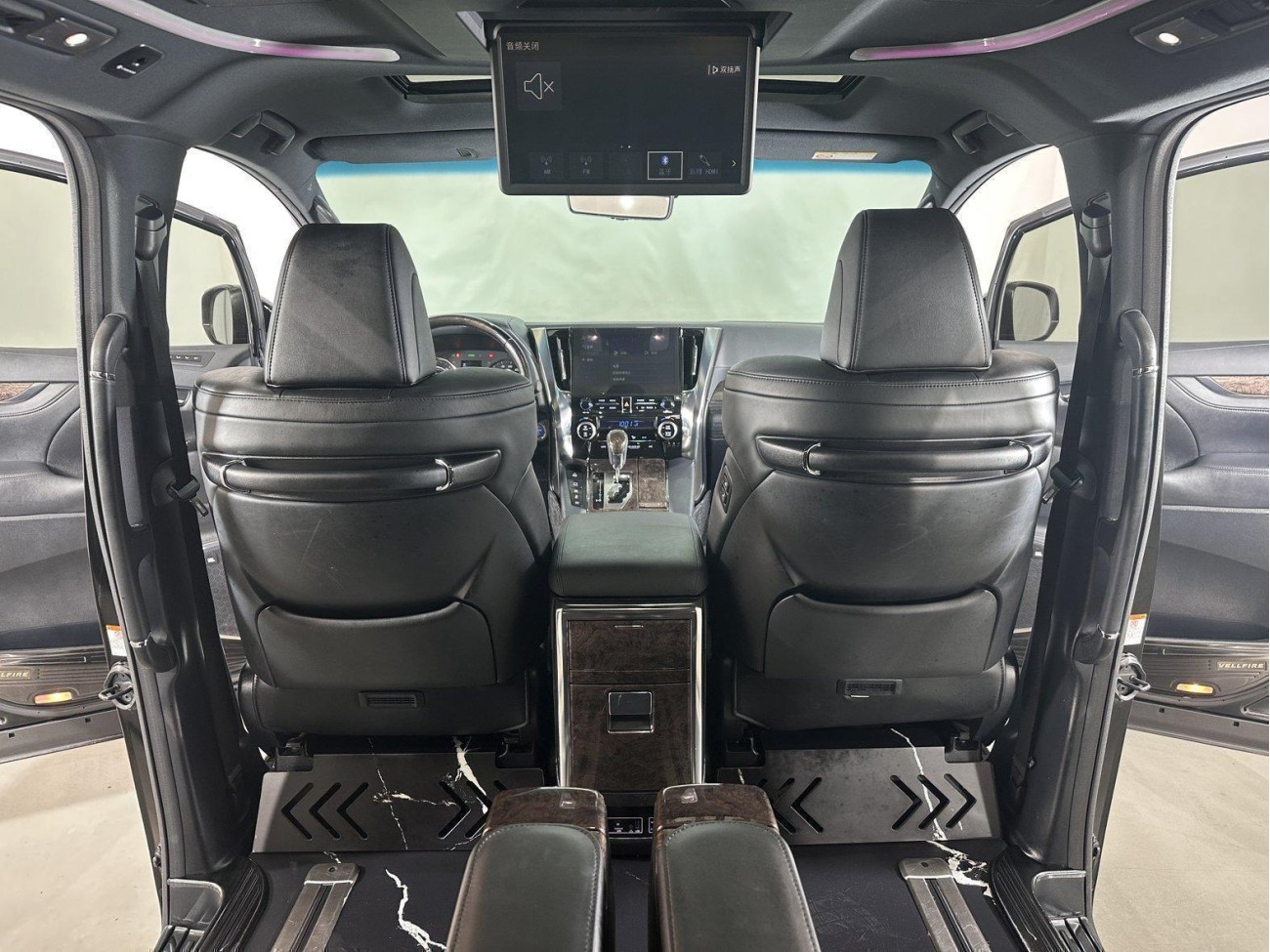 Toyota Vellfire 2022