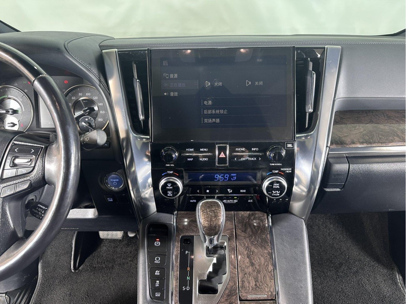 Toyota Vellfire 2022