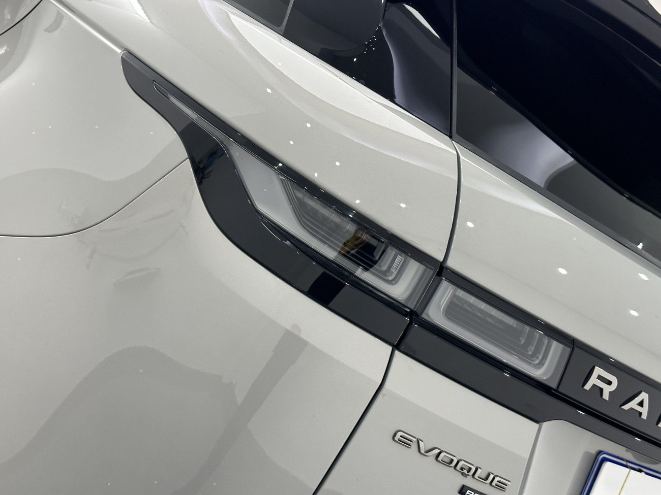 Land Rover Range Rover 2024