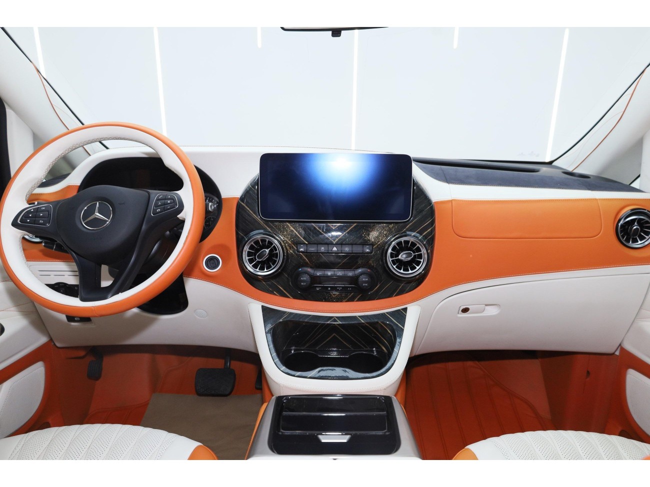 Mercedes-Benz 2022 2021