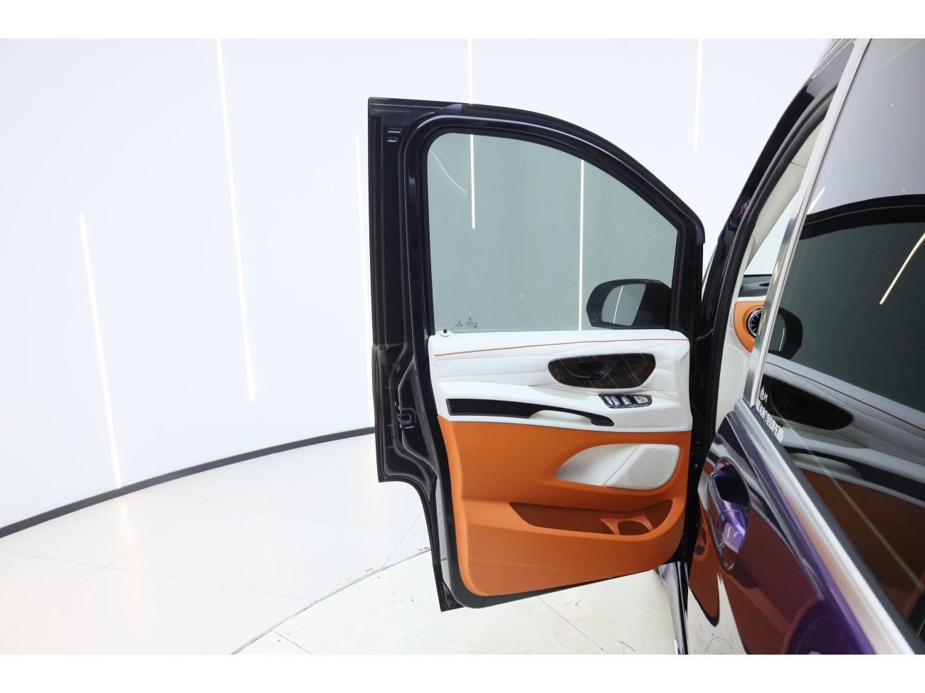 Mercedes-Benz 2022 2021