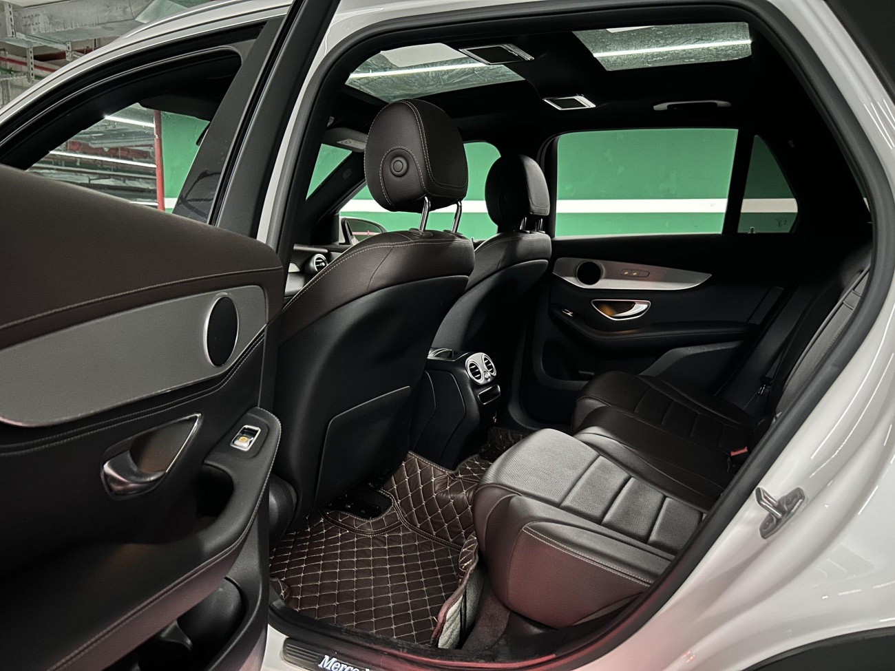 Mercedes-Benz GLC 260 L 2020