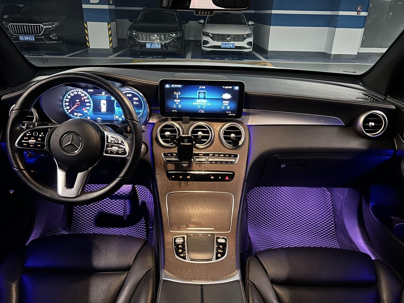 Mercedes-Benz GLC 300 L 2020