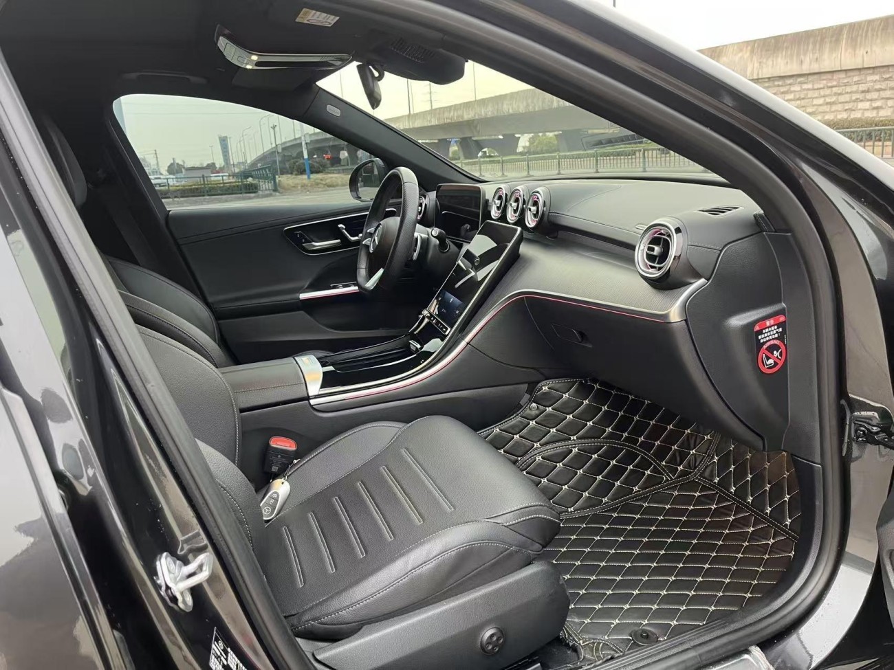 Mercedes-Benz C 260 L 2023