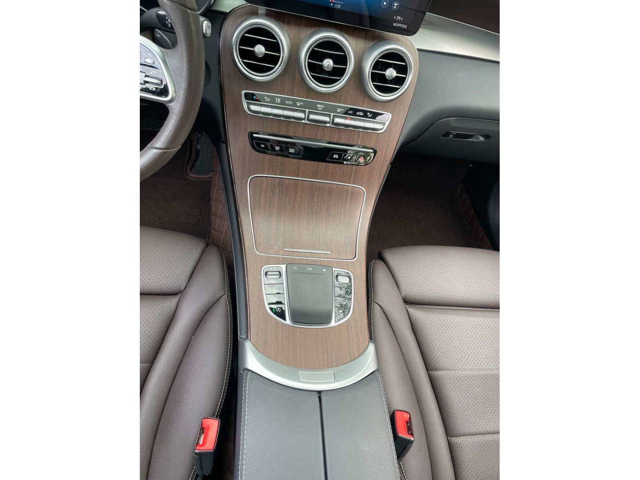 Mercedes-Benz GLC 300 L 2021