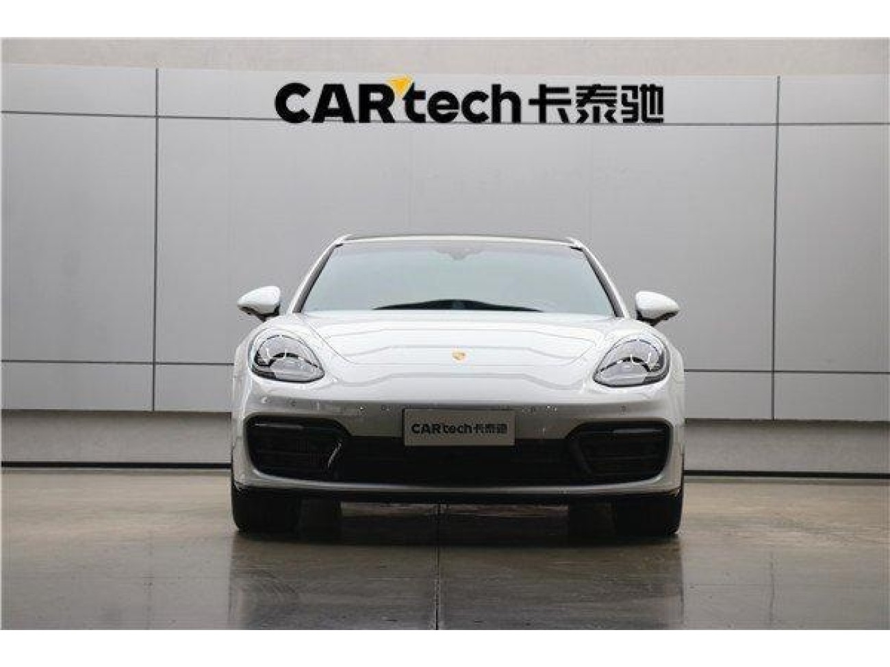 Porsche Panamera 2024