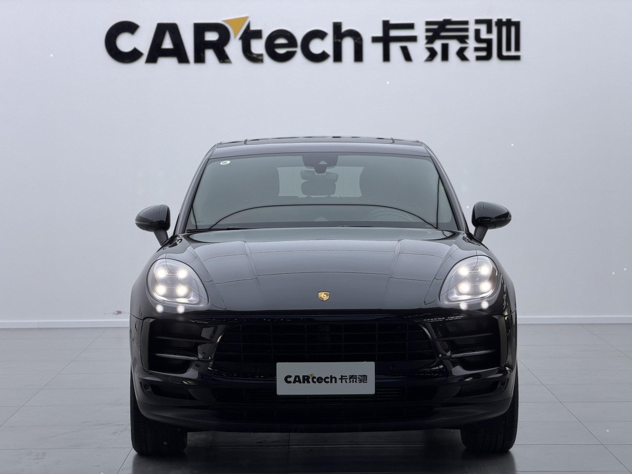 Porsche Macan 2021