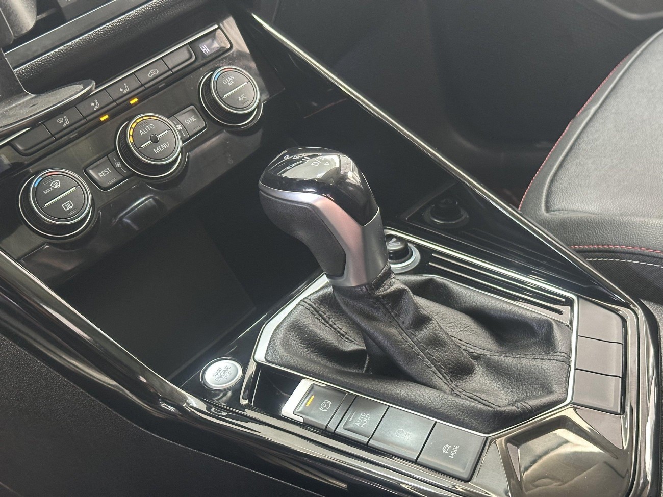 Volkswagen Tiguan L 2020