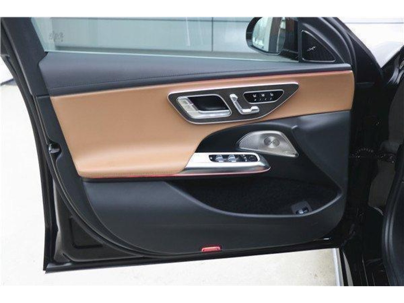 Mercedes-Benz E 300 L 2024