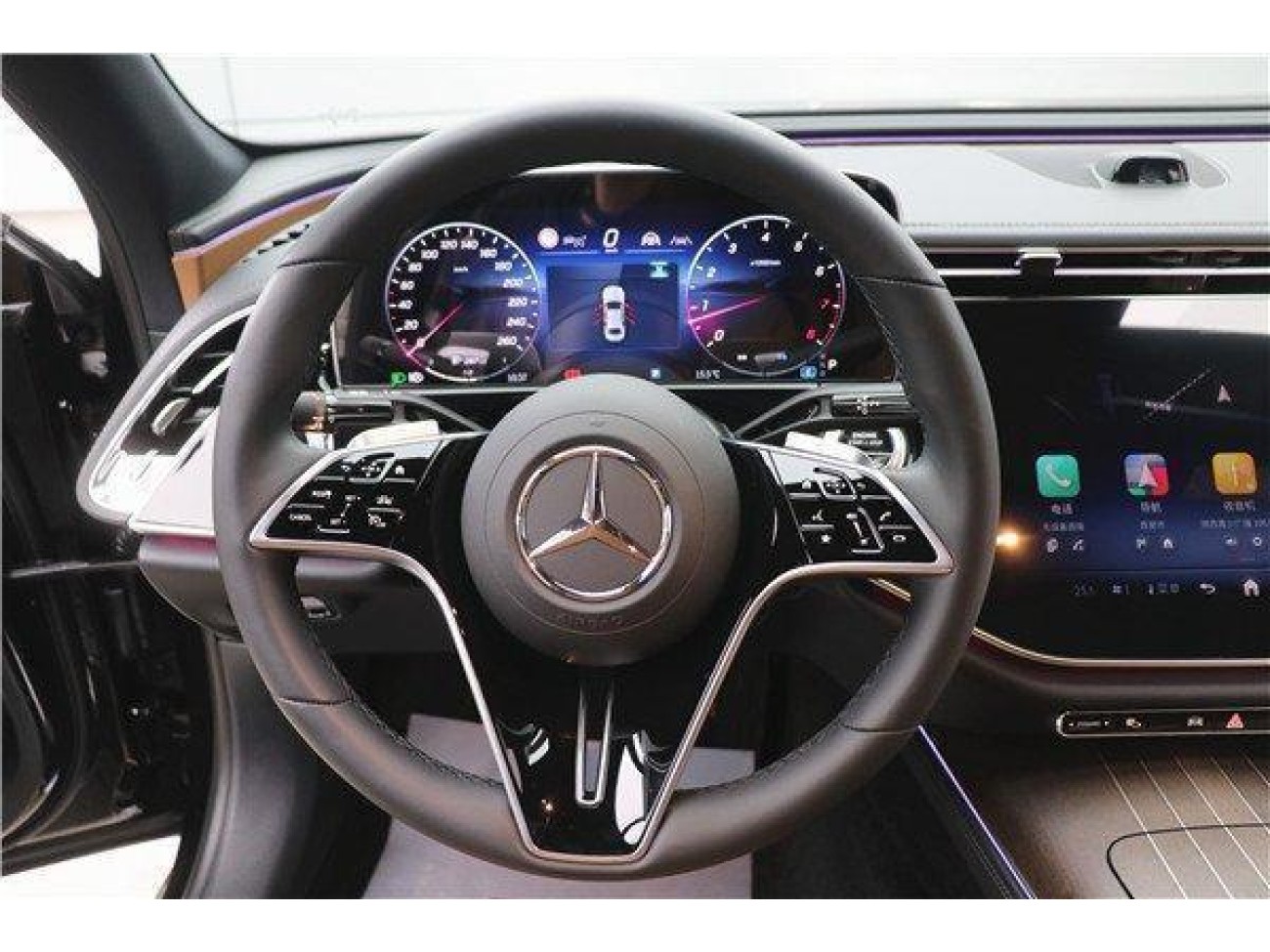 Mercedes-Benz E 300 L 2024