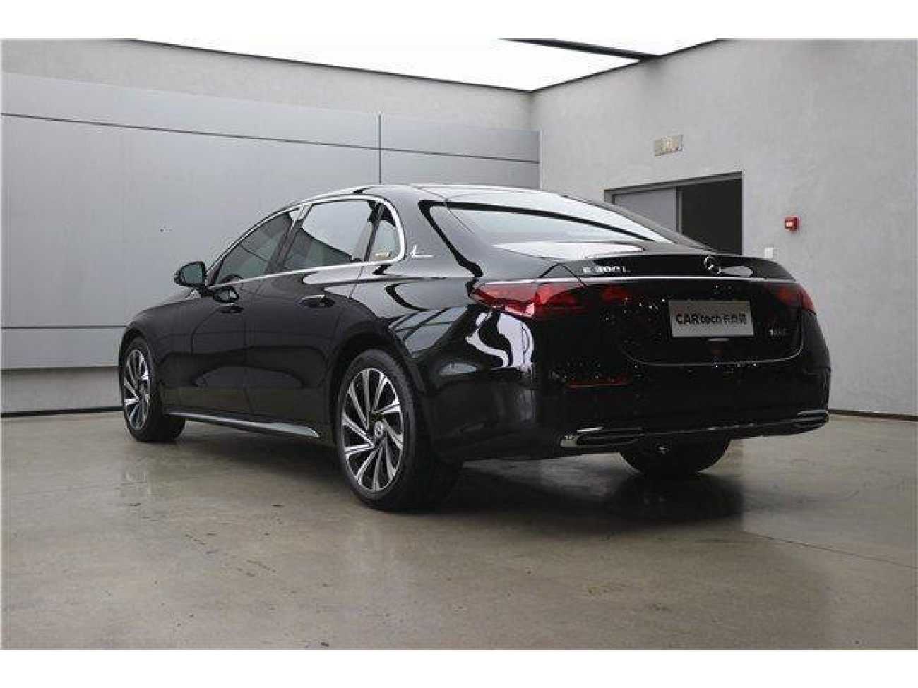 Mercedes-Benz E 300 L 2024