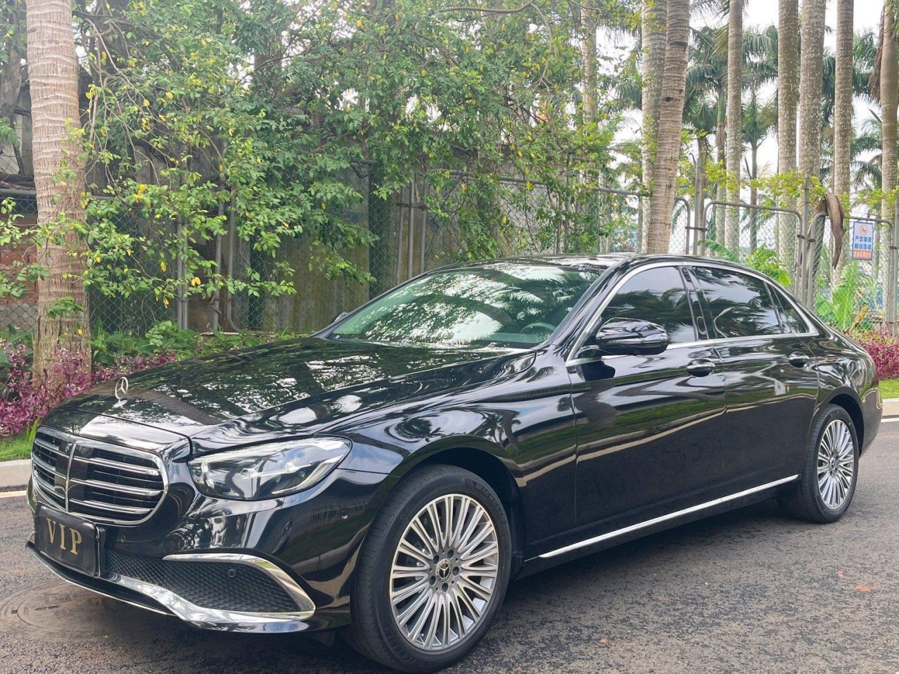 Mercedes-Benz E 300 L 2023