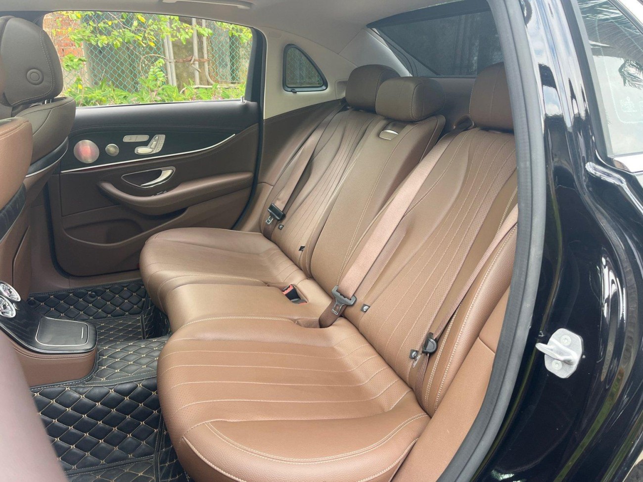 Mercedes-Benz E 300 L 2023