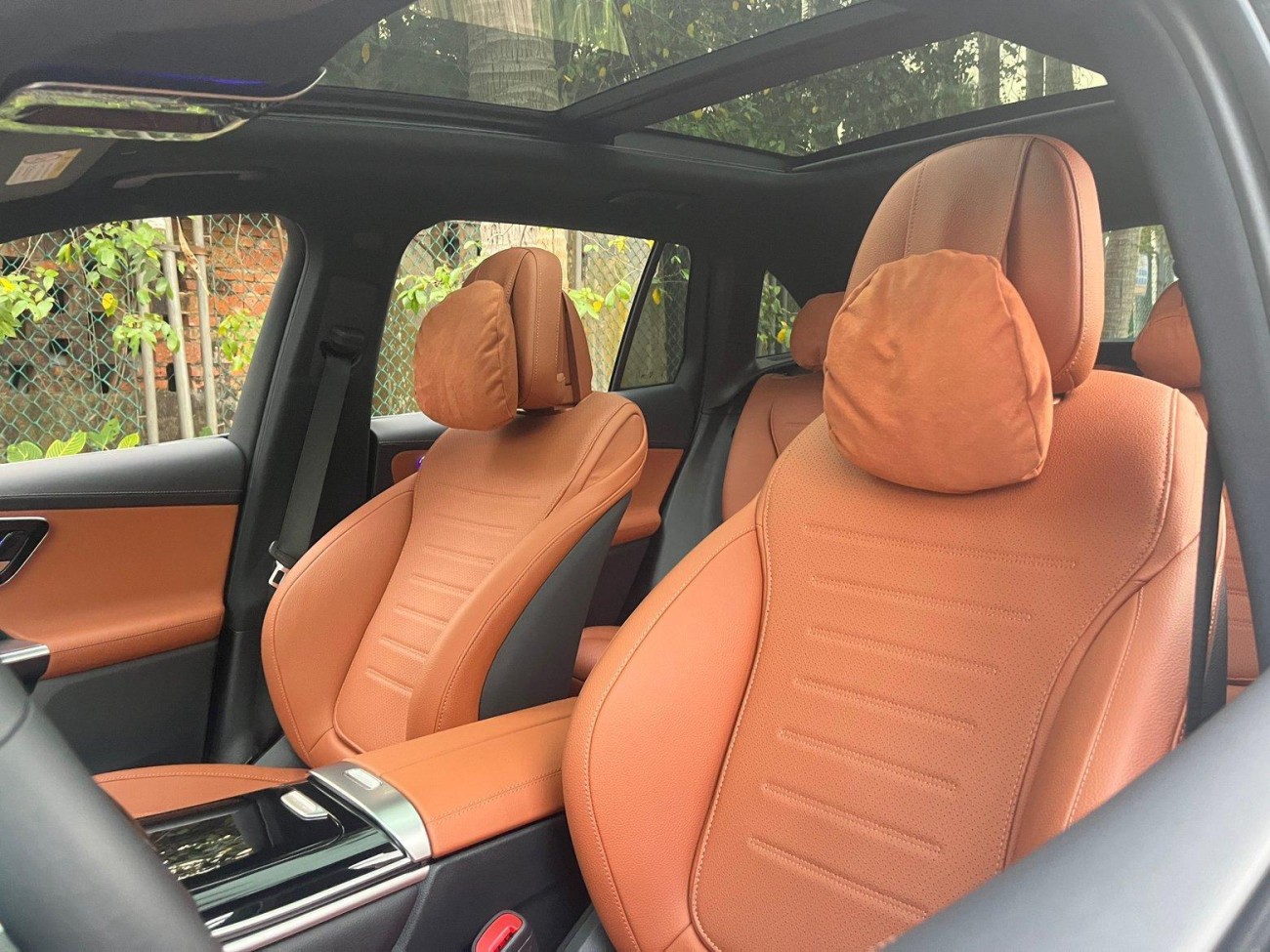 Mercedes-Benz GLC 260 L 2023