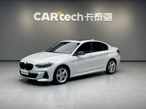 BMW 120i 2022