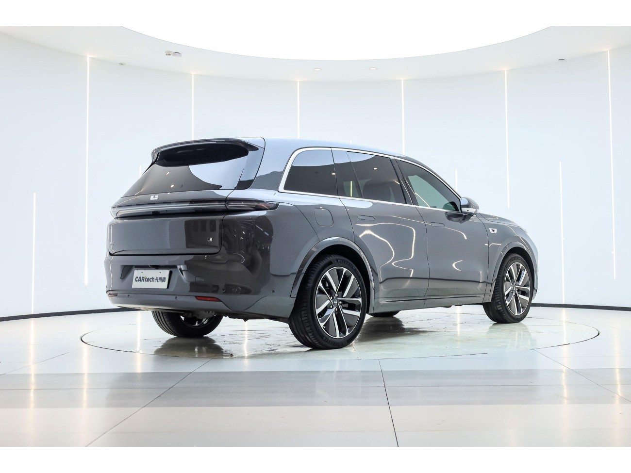Li Auto L8 2023