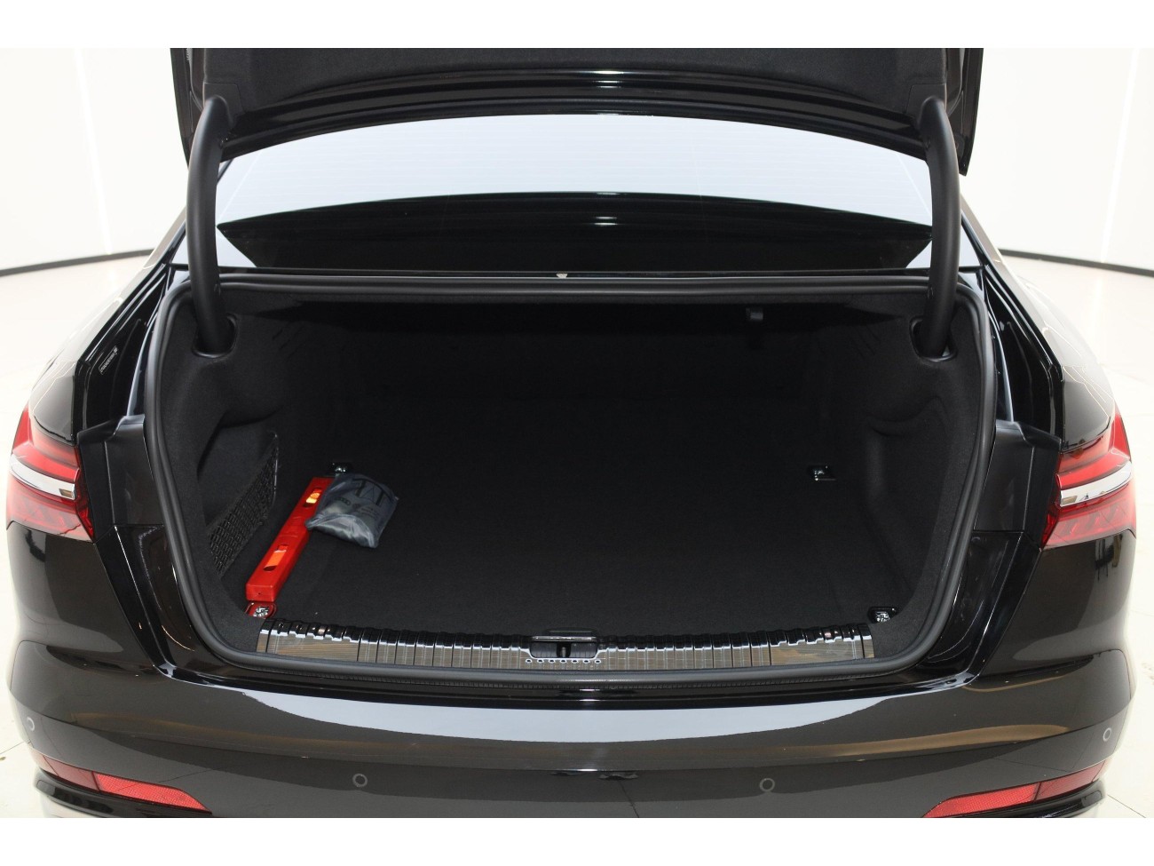 Audi A6L 45 TFSI 2025