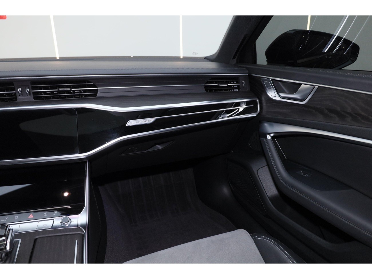 Audi A6L 45 TFSI 2025