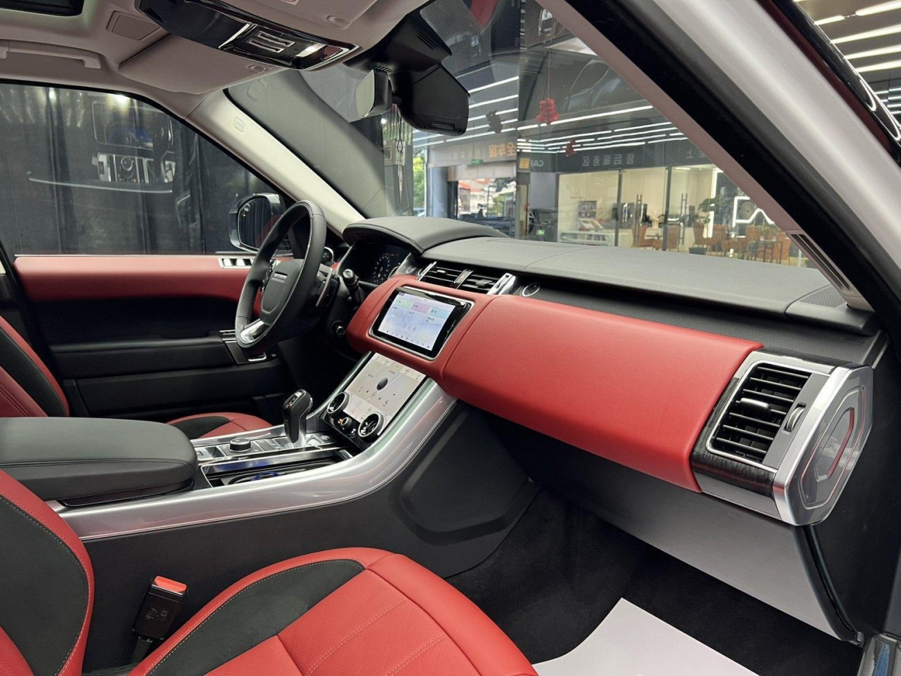 Land Rover Range Rover Sport 2021