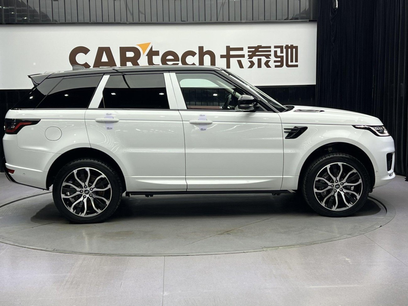 Land Rover Range Rover Sport 2021
