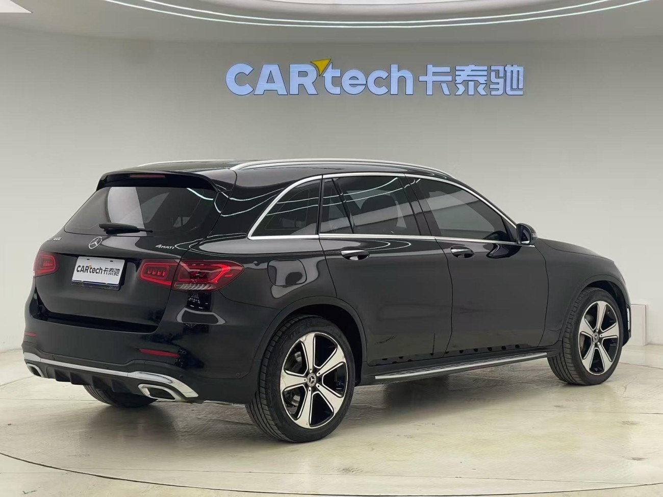 Mercedes-Benz GLC 300 L 2021