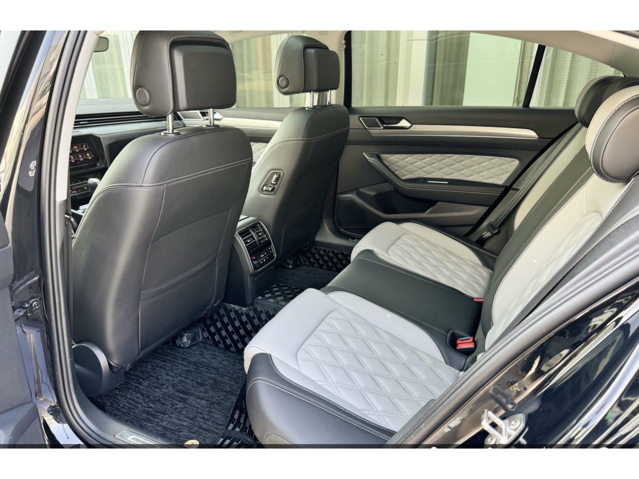 Volkswagen Magotan 2024