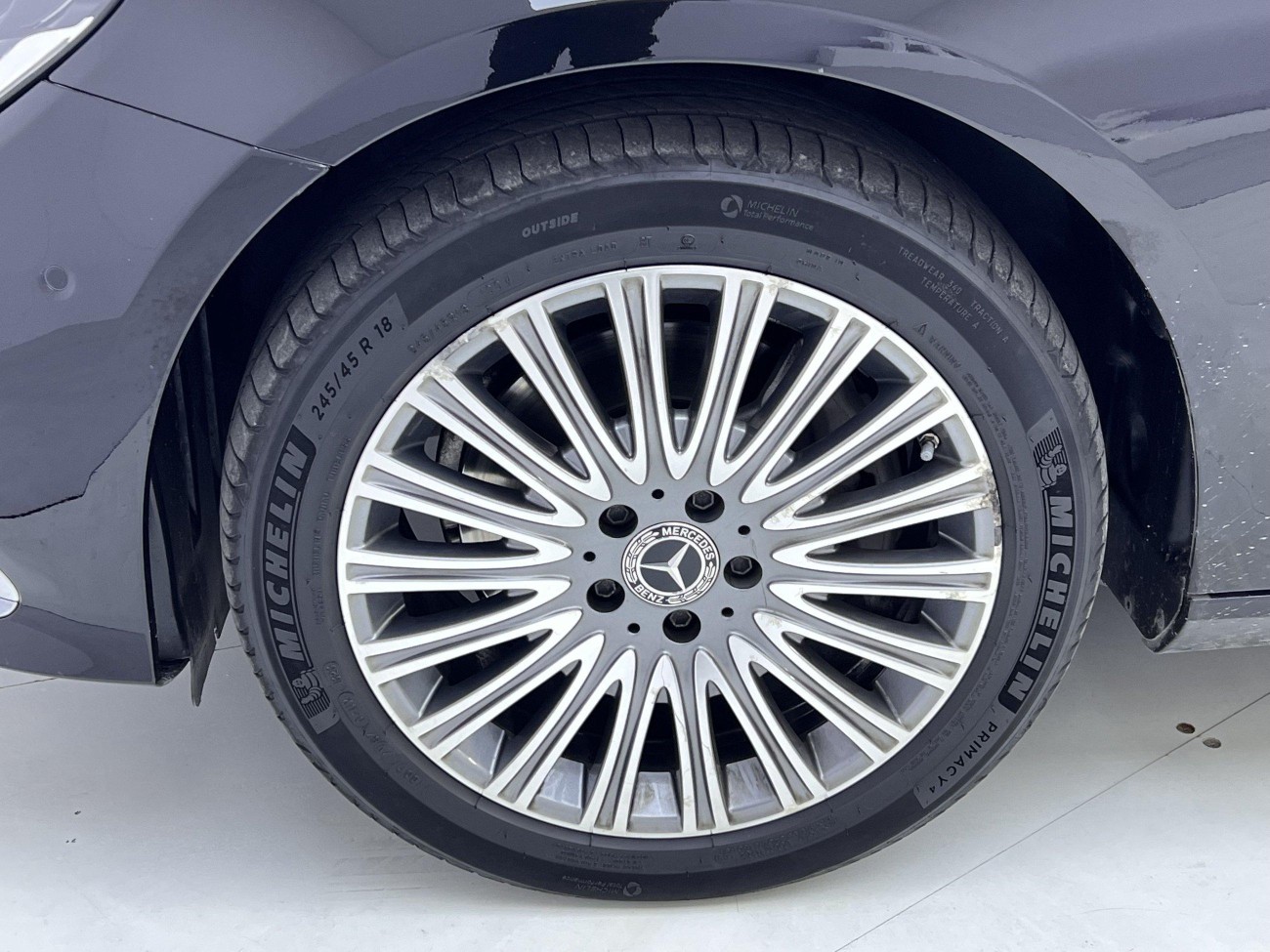 Mercedes-Benz E 300 L 2021