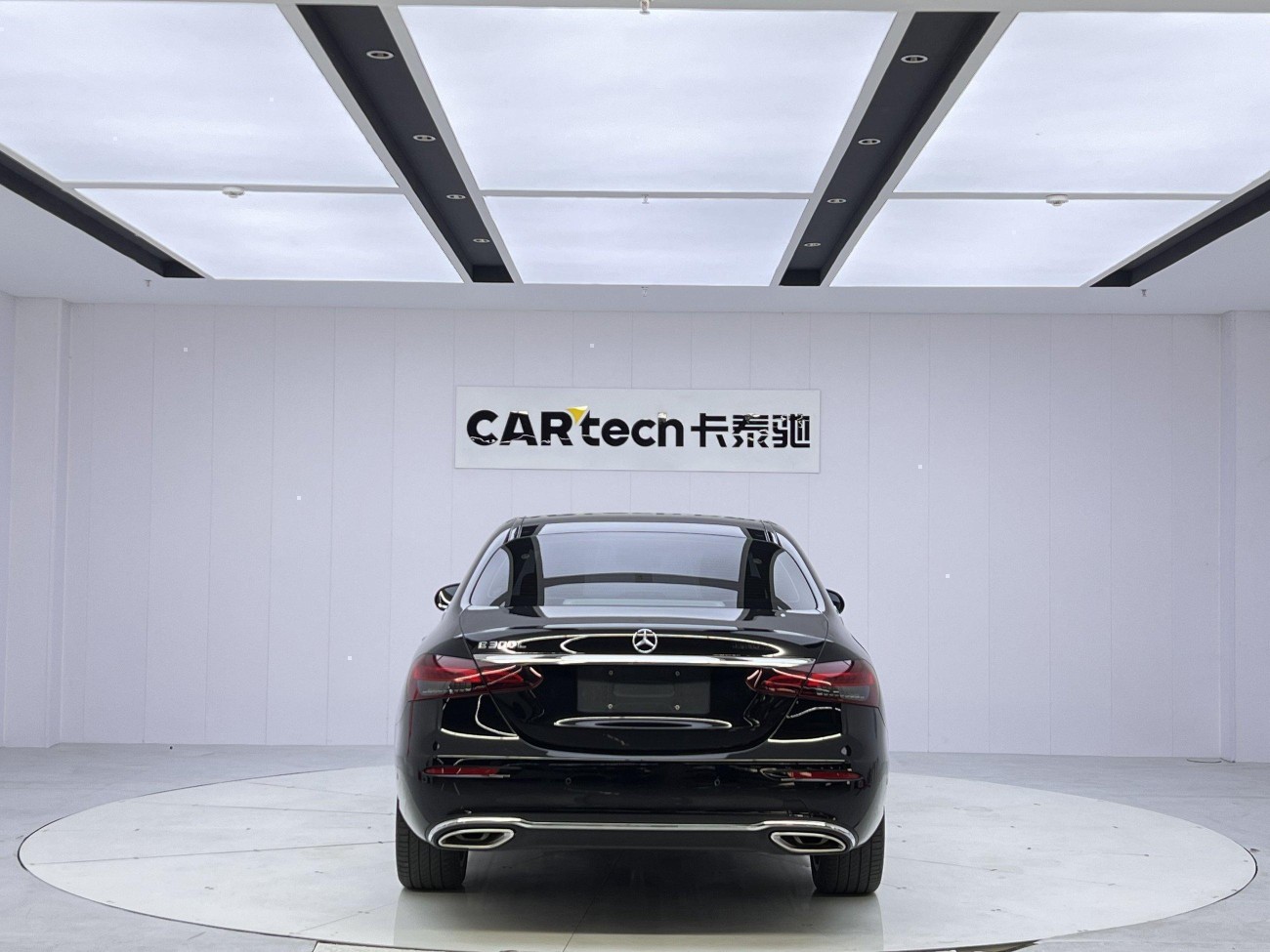 Mercedes-Benz E 300 L 2021