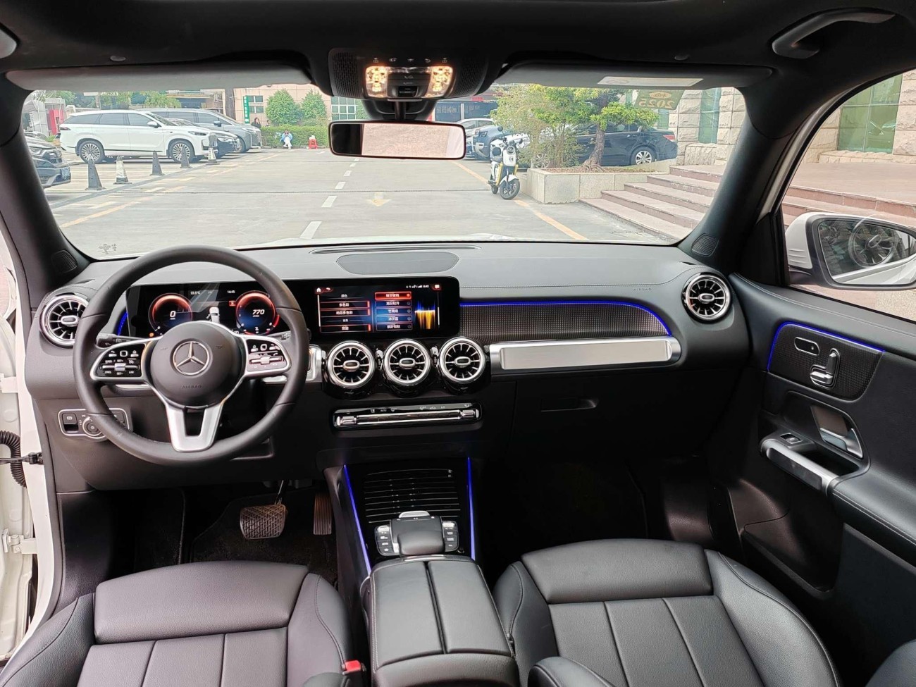 Mercedes-Benz GLB 2021