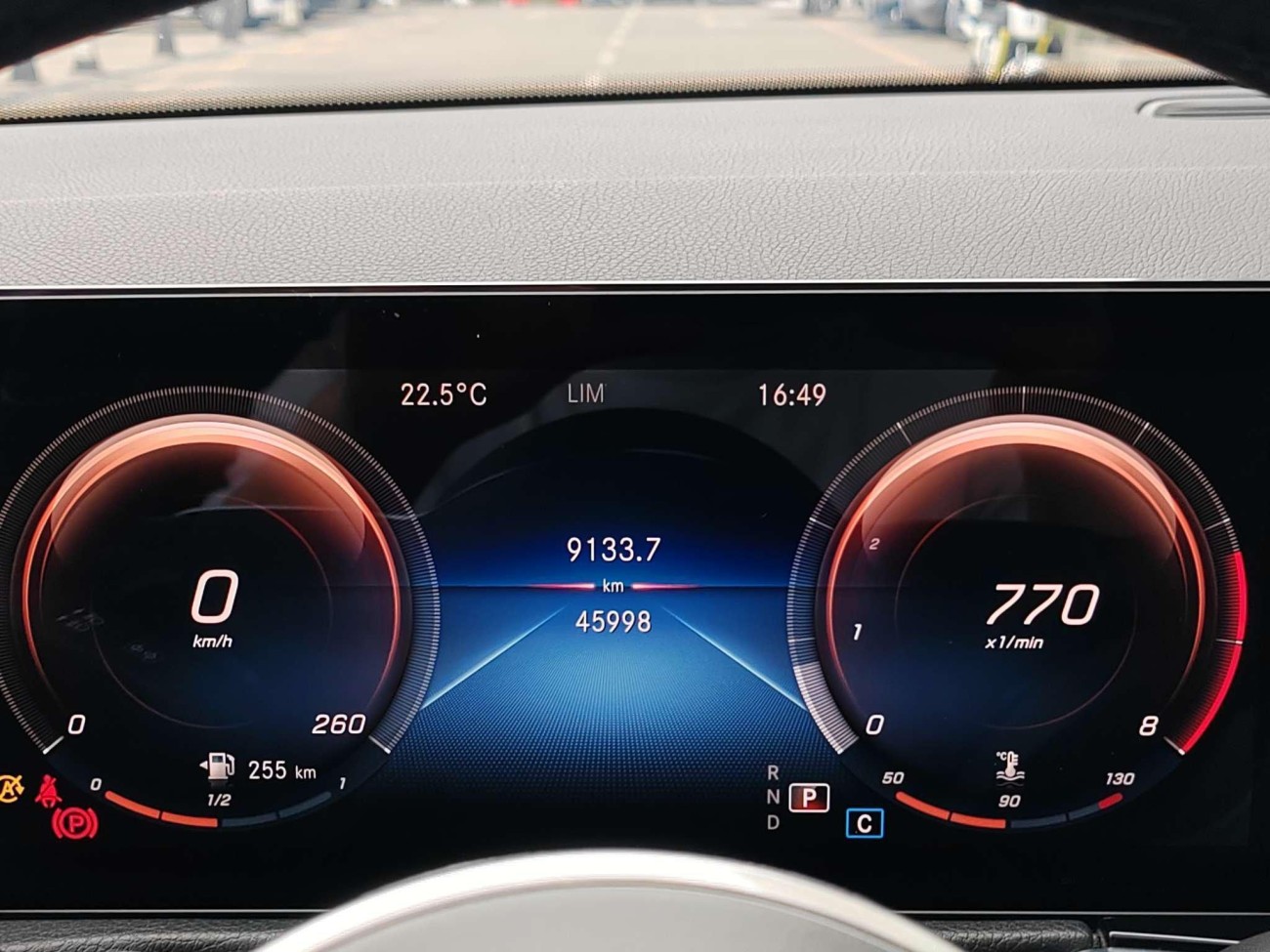 Mercedes-Benz GLB 2021