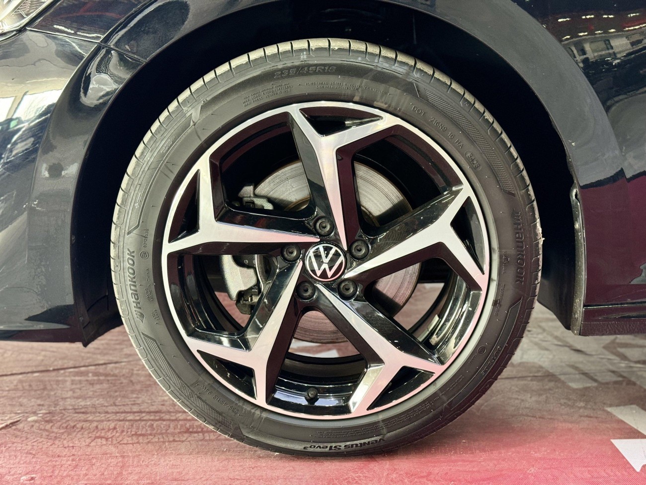 Volkswagen Passat 2023