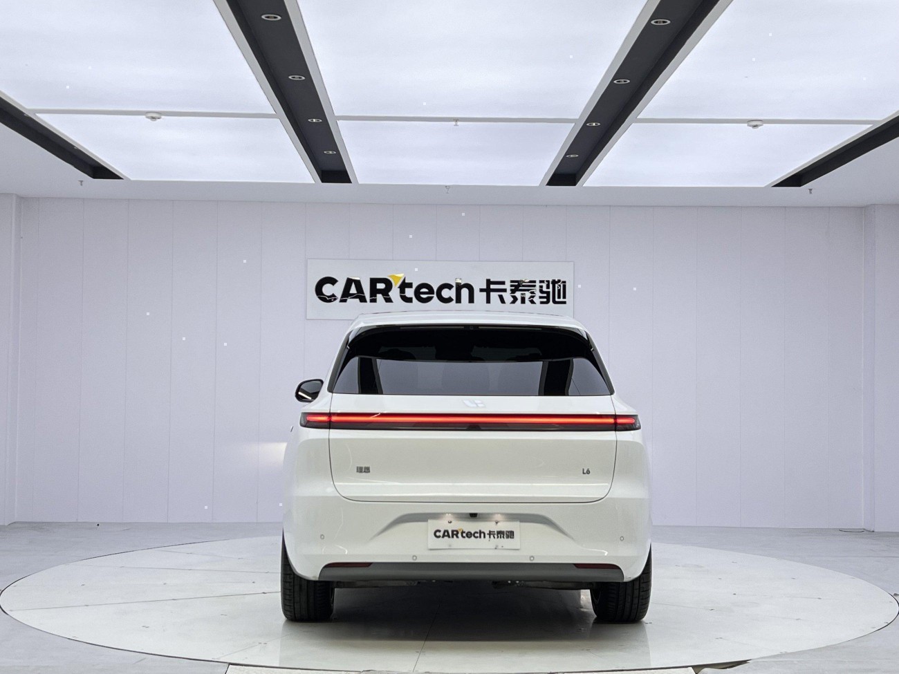 Li Auto L6 2024