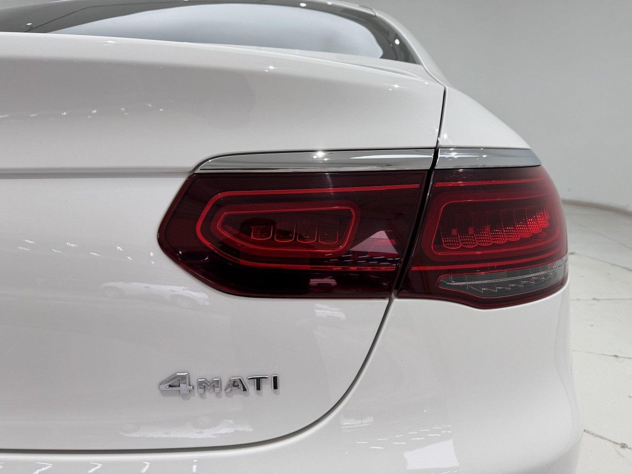 Mercedes-Benz GLC 260 4MATIC 2022