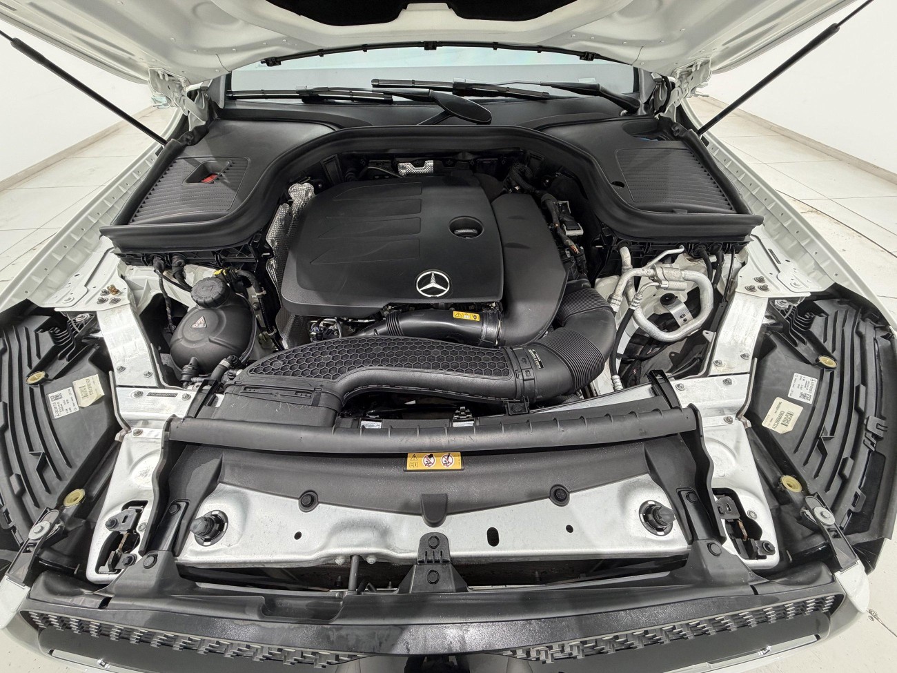 Mercedes-Benz GLC 260 4MATIC 2022