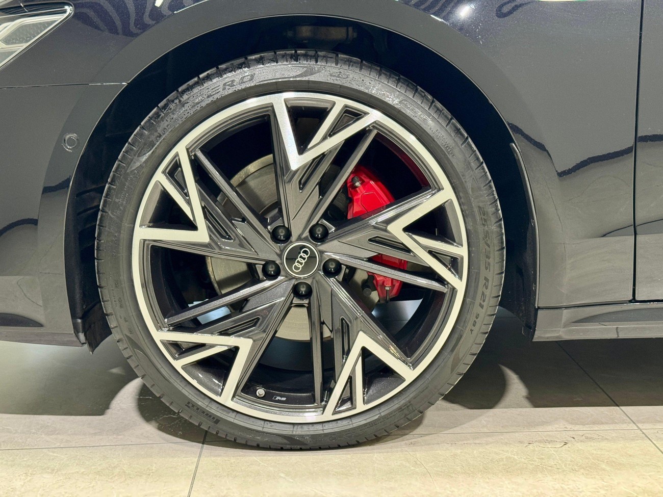 Audi A7L 45 TFSI 2024