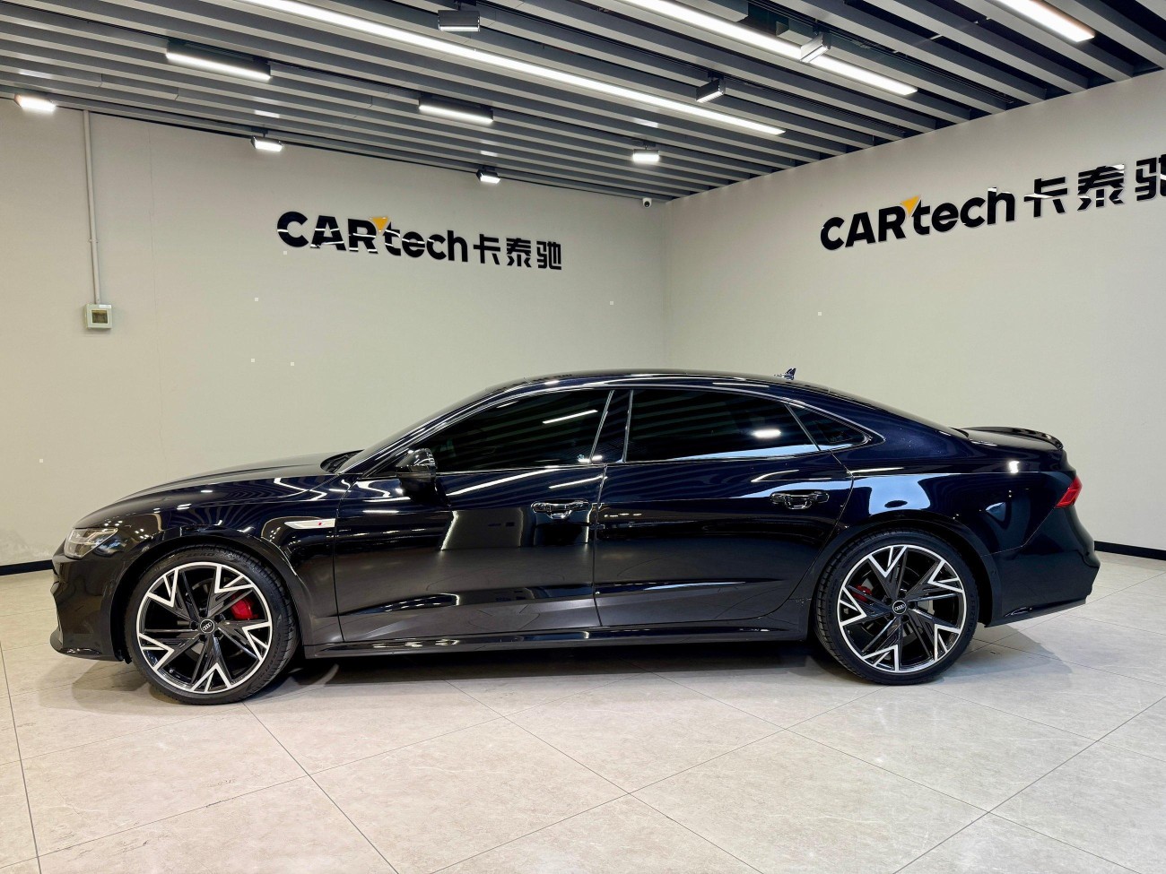 Audi A7L 45 TFSI 2024