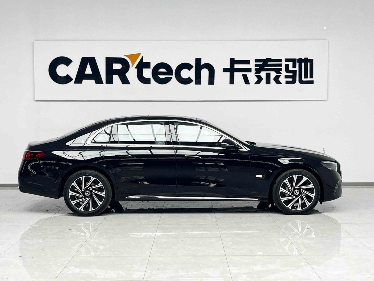 Mercedes-Benz E 300 L 2025