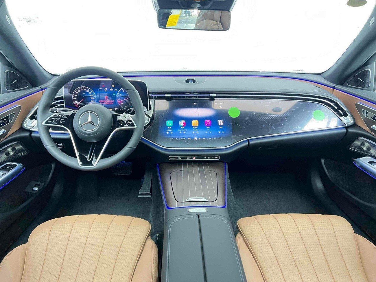 Mercedes-Benz E 300 L 2025