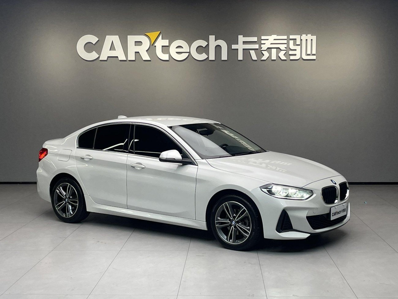 BMW 120i 2021