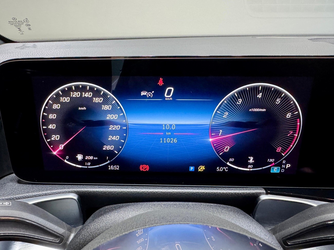 Mercedes-Benz GLB 2025