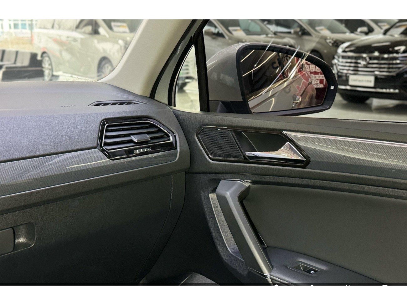 Volkswagen Tiguan L 2020